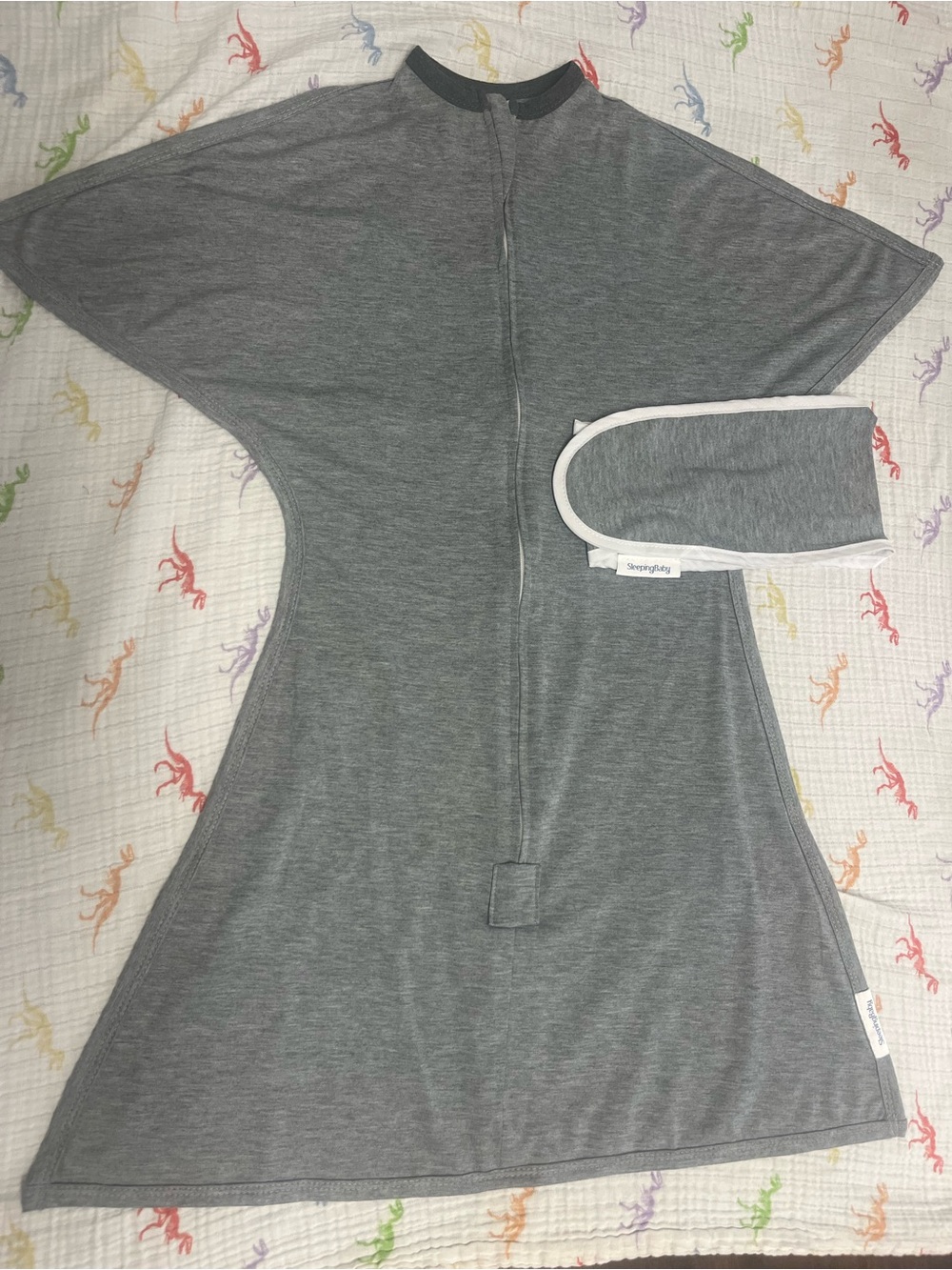 SleepingBaby Zipadee-Zip Transition Swaddle and Strap Medium